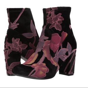 Stunning Emison-V floral wrapped bootie